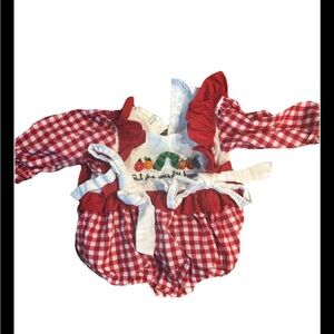 Boutique Caterpillar Bubble Long Sleeve French Knot She Was Still Hungry 6m